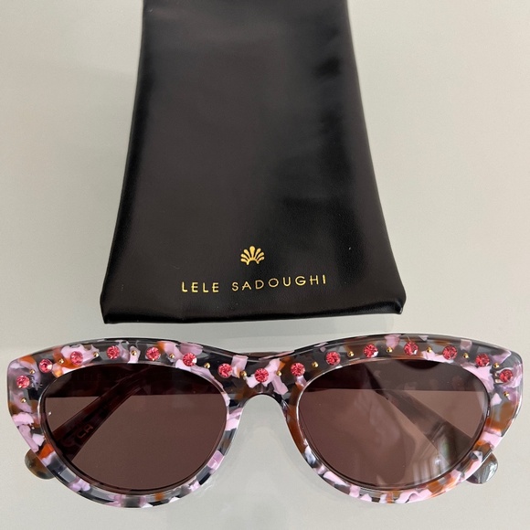 LELE SADOUGHI Carnation Memphis Wayfarer Sunglasses main image 5